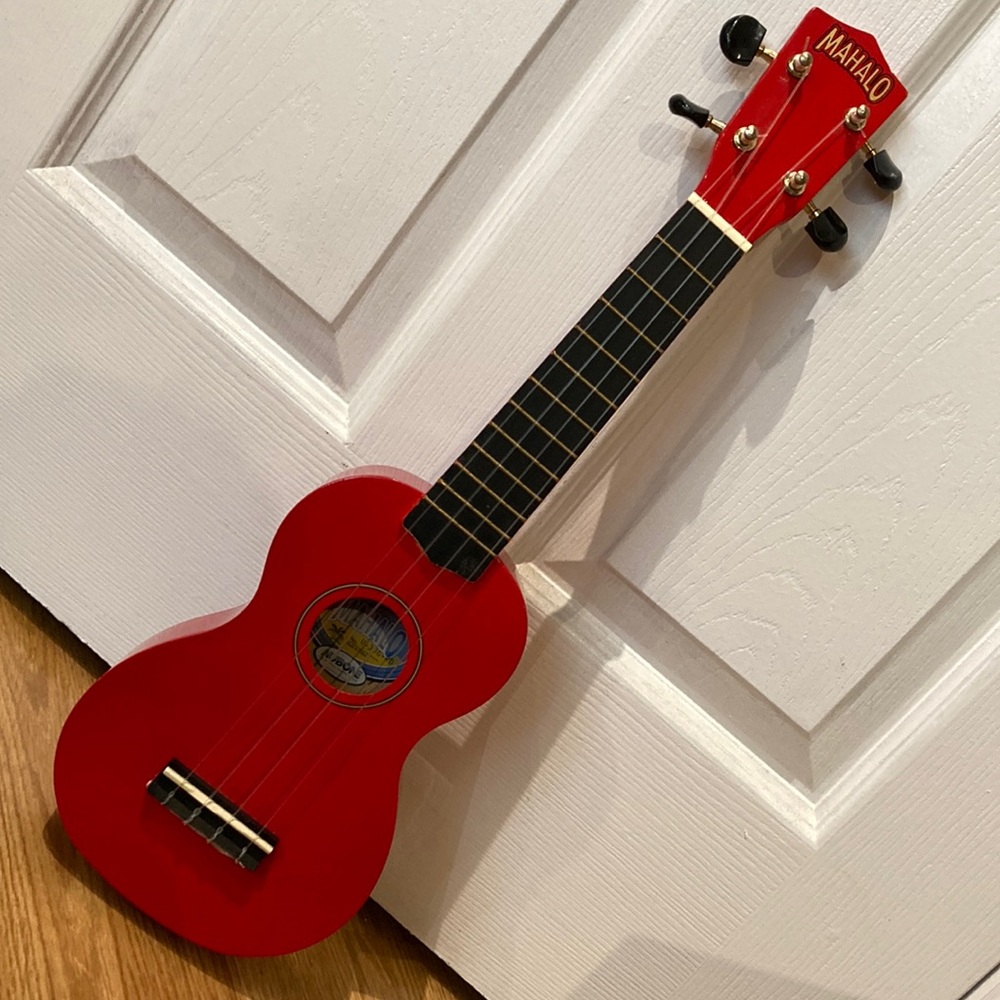 Red Mahalo Ukulele